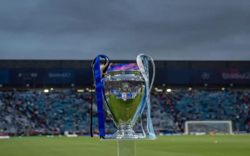 بث مباشر للمراسم.. القنوات الناقلة لقرعة ملحق دور الـ16 لدوري أبطال أوروبا 2026